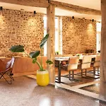 Boutique Bolt21 Maastricht Hotel *
