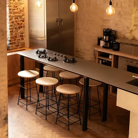 Boutique Bolt21 Maastricht Отель *